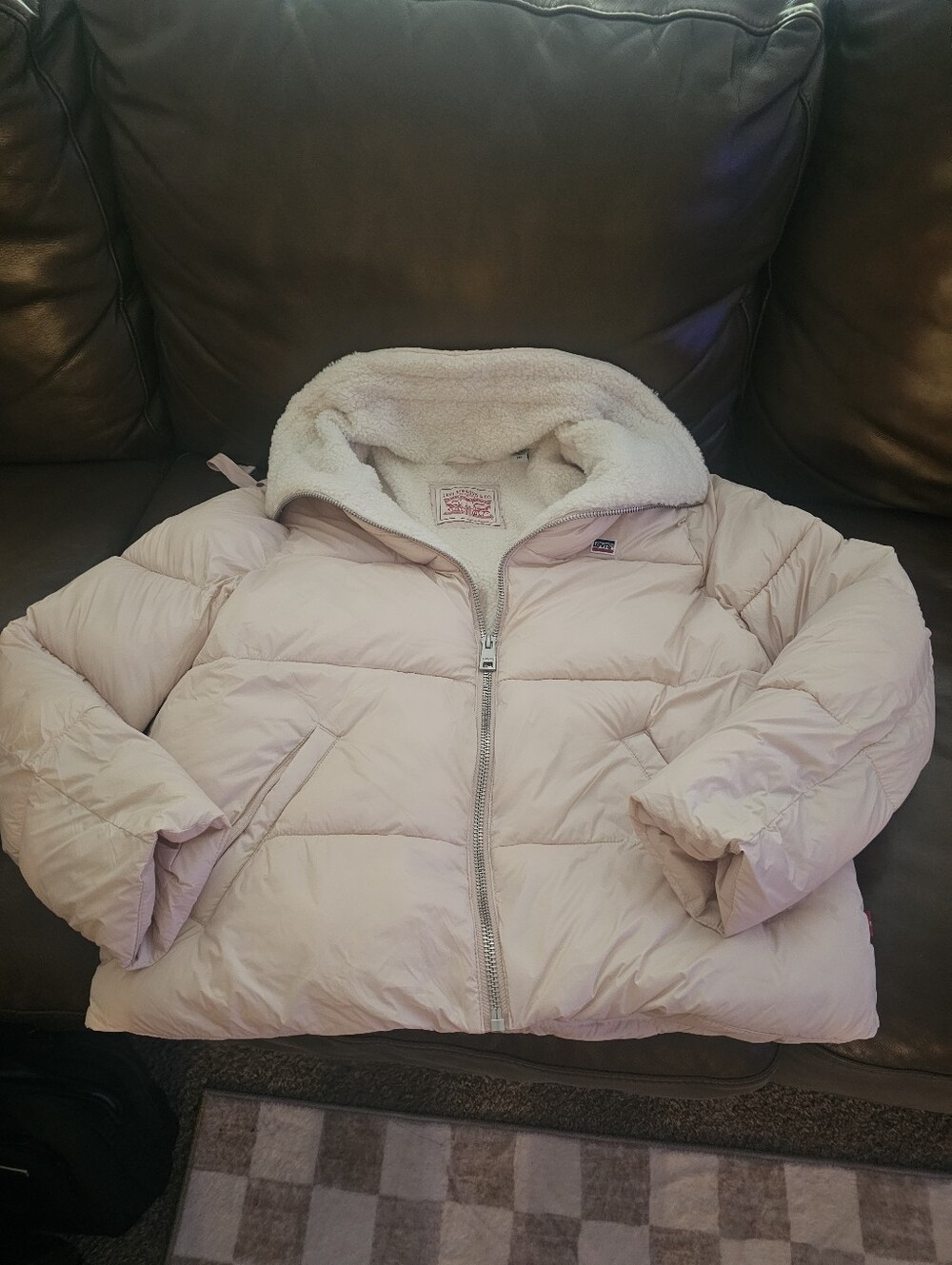 Levi's Light Pink Women's Sherpa-Lined Puffer Bomber Jacket